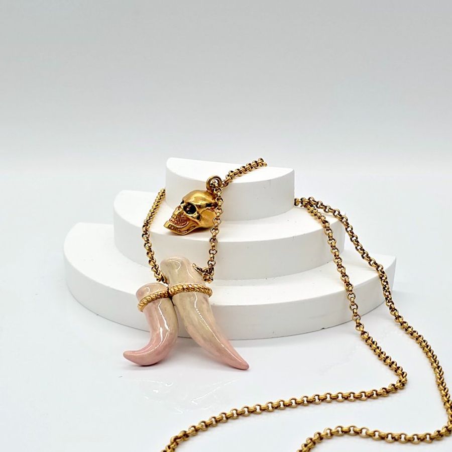 (超酷) Alexander McQueen 骷顱頭 尖牙 長項鍊-1