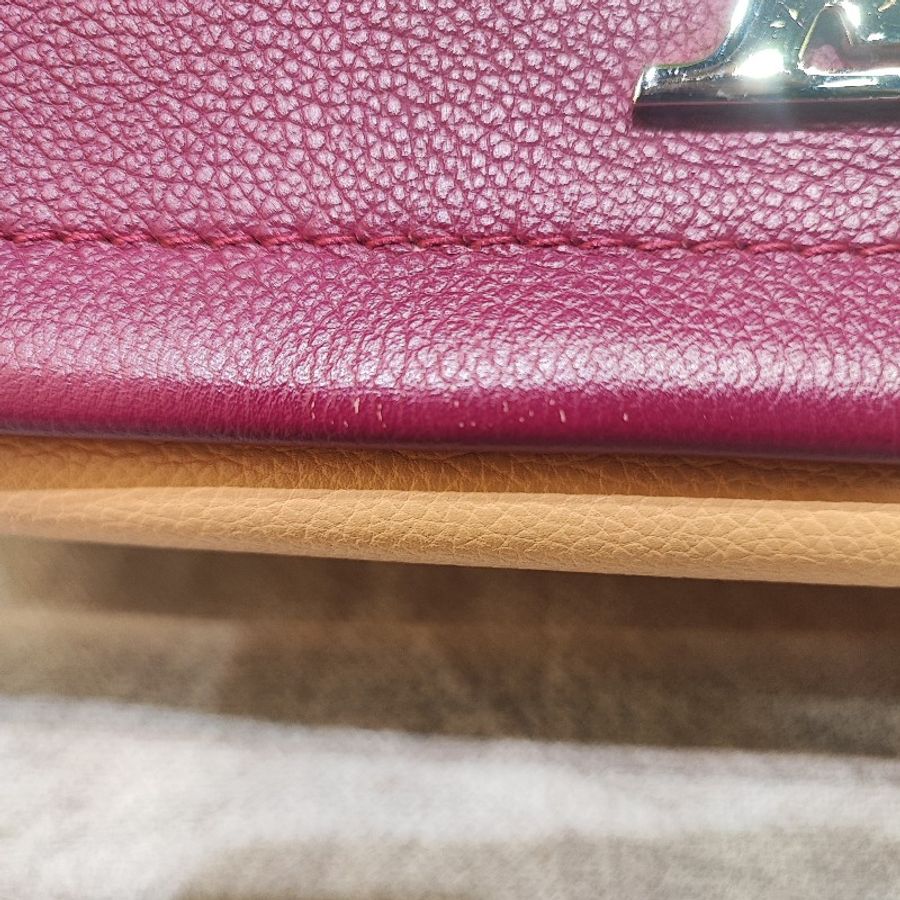 Louis Vuitton Lockme ll BB-16