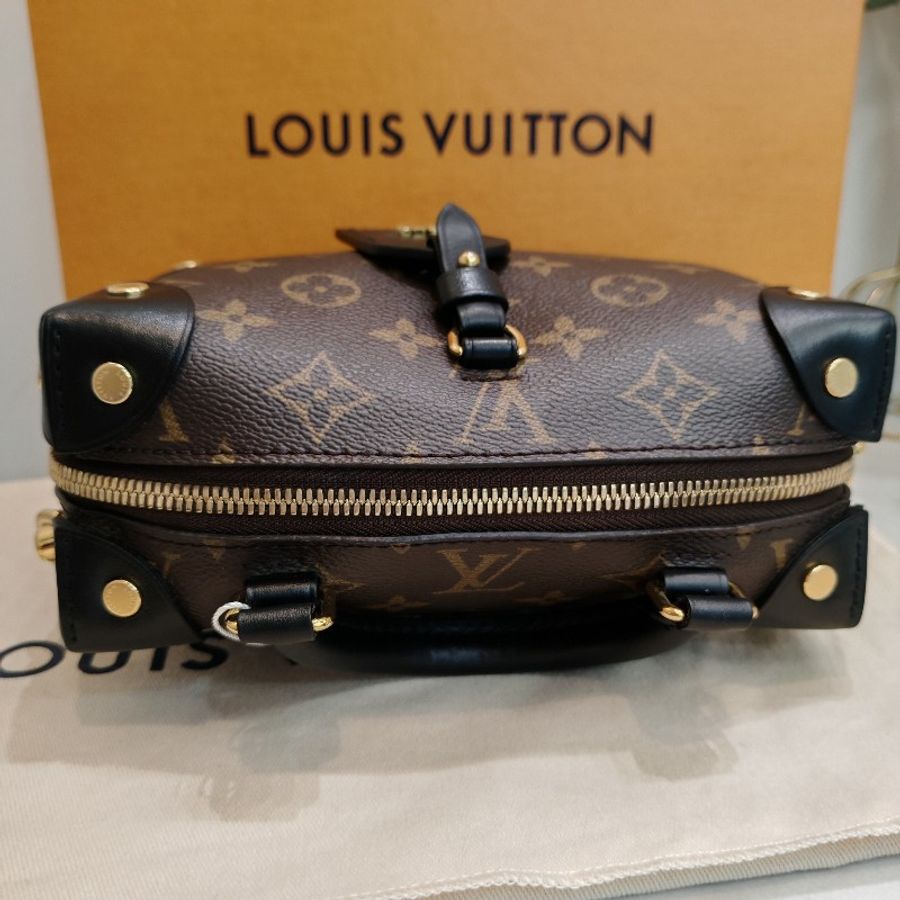 Louis Vuitton Souple Bag-12