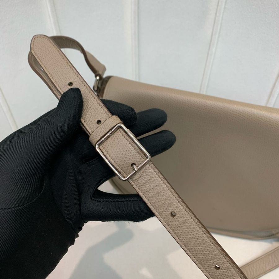 Celine 大象灰經典馬鞍 斜背包 XB570-56