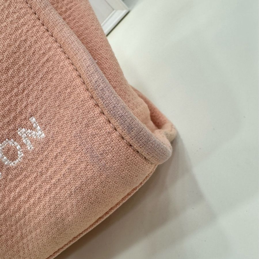 Chanel香奈兒 22C 小號沙灘包 晶片款 淡橘色 尺寸：26*31*12cm-16