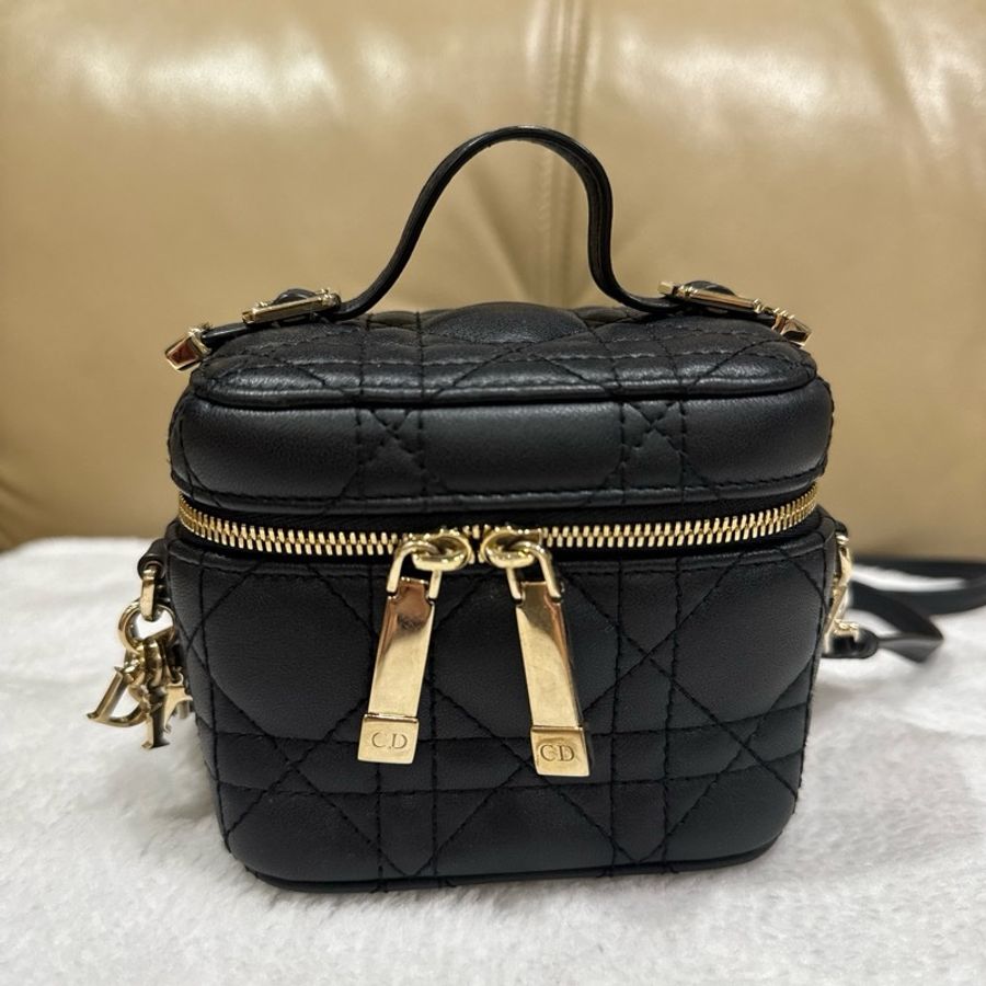 Lady Dior 微型化妝包 黑色 Cannage 籐格紋羊皮-6