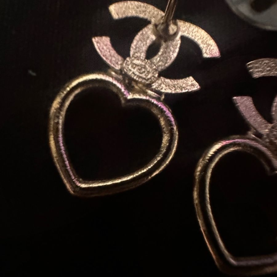 Brand new full set Chanel heart earrings-7