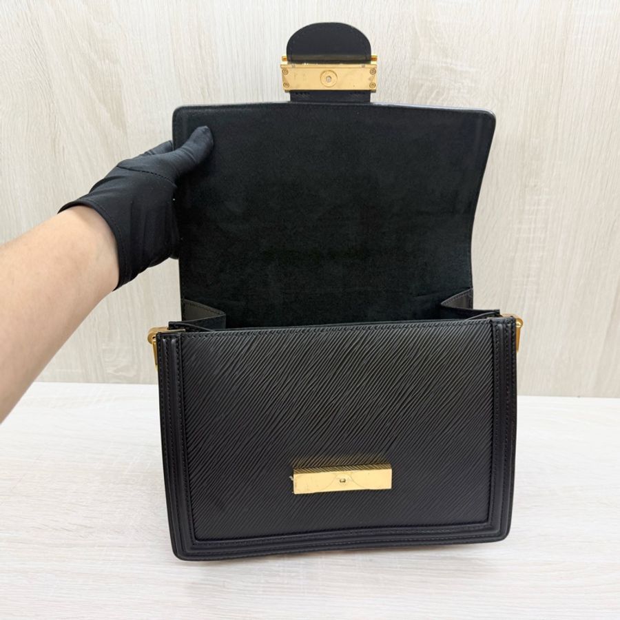 LV黑色金釦epi牛皮達芙妮MM肩側背包 M56141-7