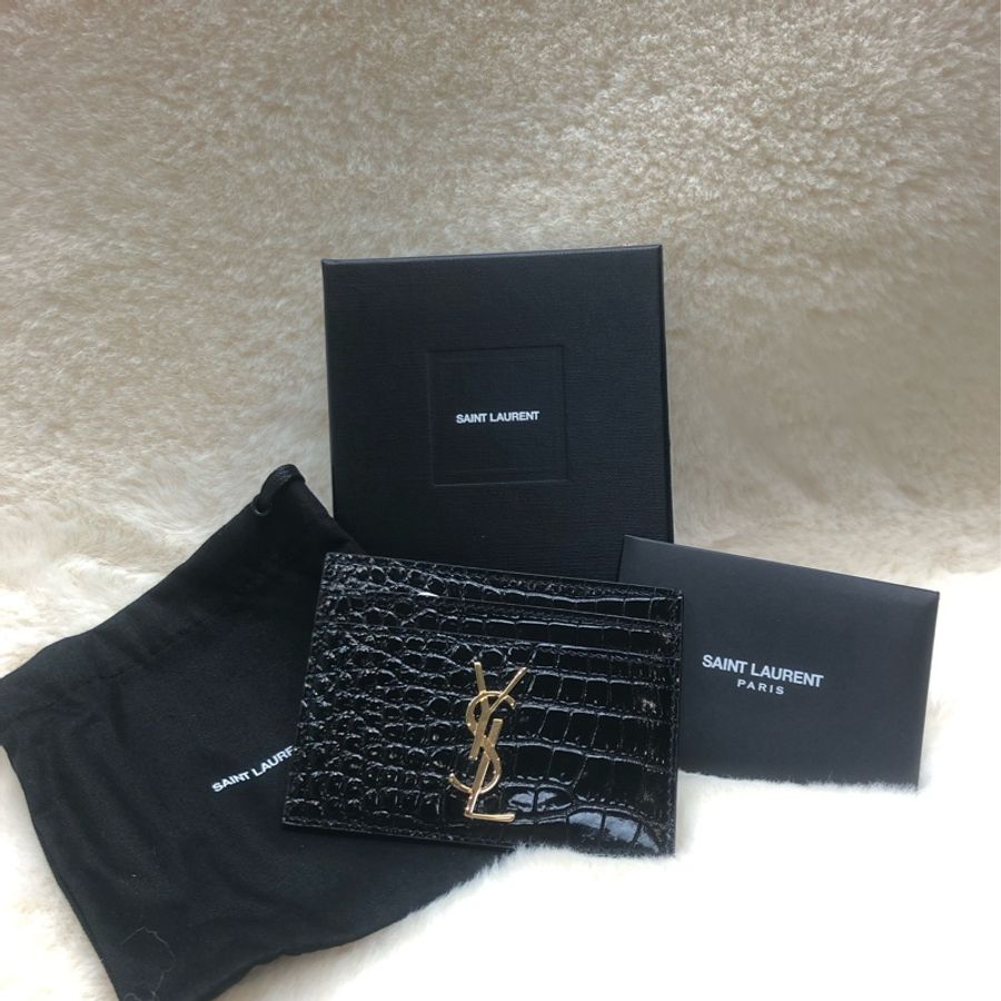 YSL 聖羅蘭 黑色壓鱷魚紋金色扣卡包 XA411-8