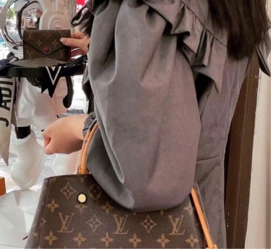 (已降價)❤️LV中款蒙恬包❤️M41056~ 95近新「LV MONTAIGNE BB 」~肩背包、手提包、斜背包-19