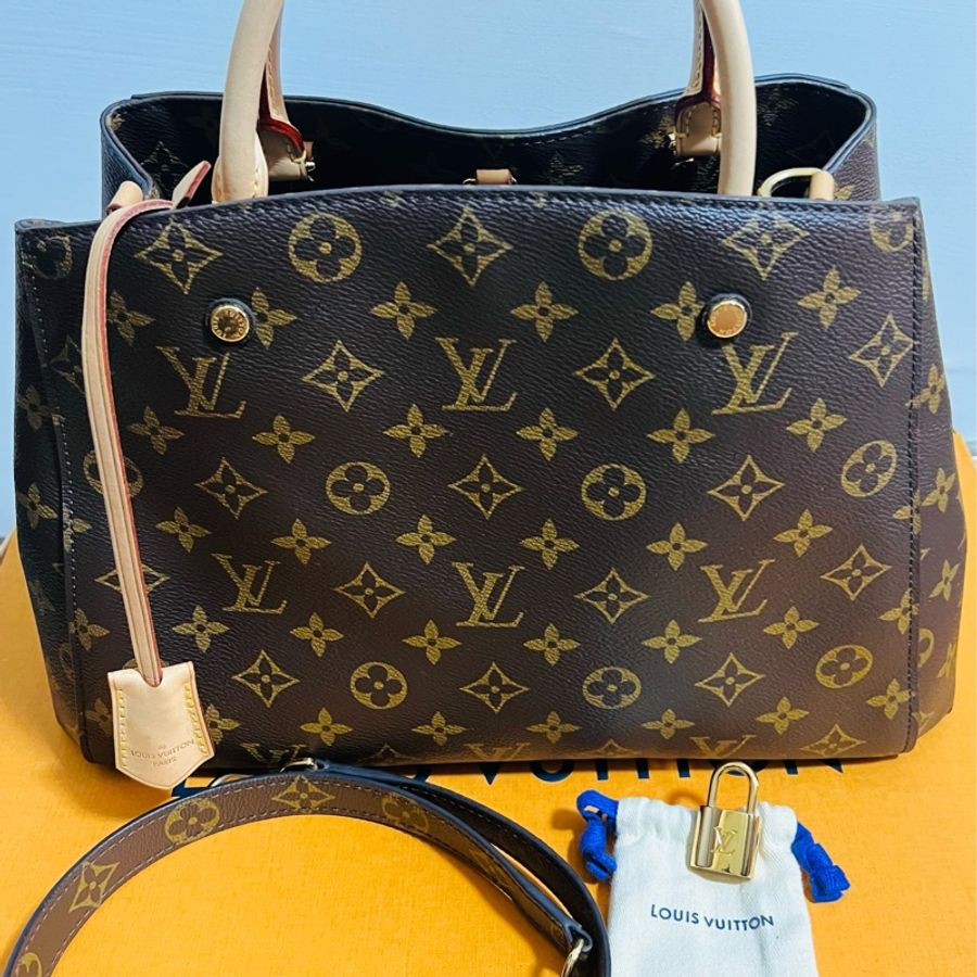 (已降價)❤️LV中款蒙恬包❤️M41056~ 95近新「LV MONTAIGNE BB 」~肩背包、手提包、斜背包-0