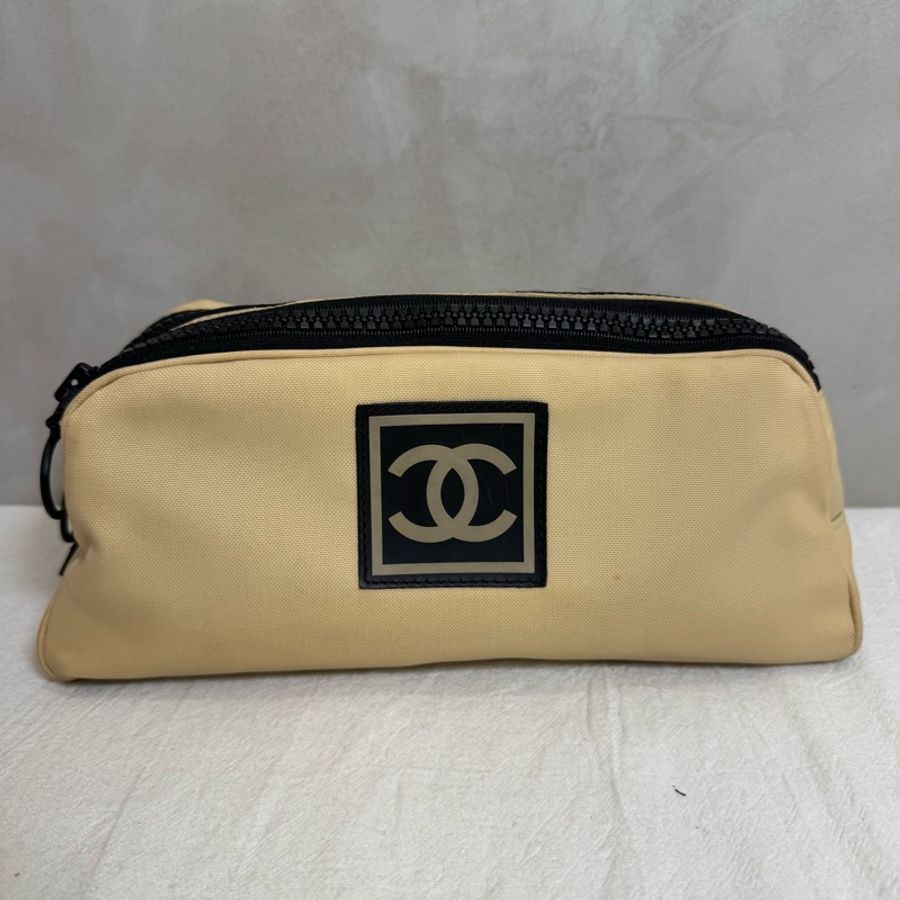 CHANEL奶茶拼黑 帆布手拿包-2