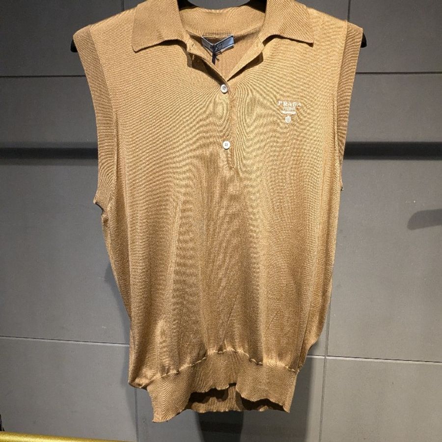 莉亞精品♡Prada 無袖針織衫 尺碼36-1