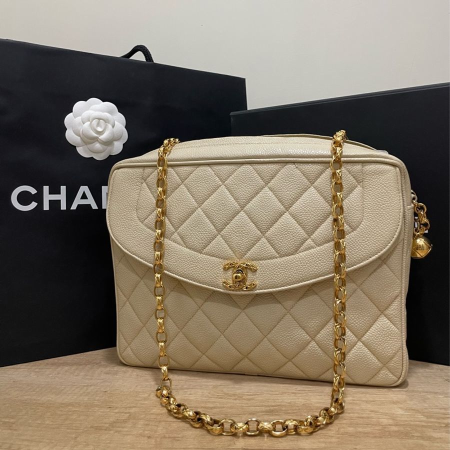 Chanel Vintage 荔枝皮大金球雕花鏈條包-0