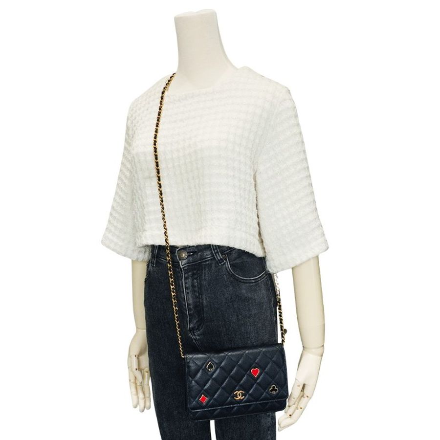 Chanel 展示品 粒紋牛皮季節撲克logo金鍊Woc斜背包(AP3076-黑)-7