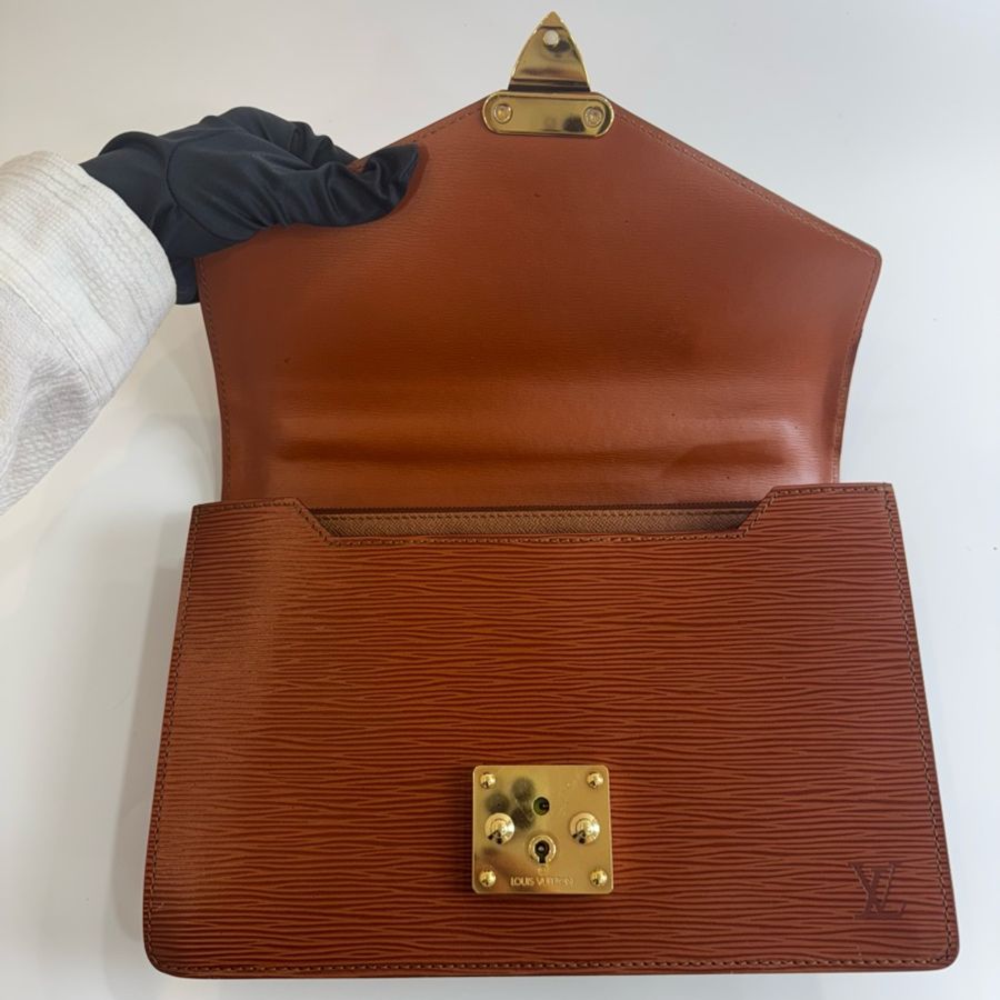 Louis Vuitton 金棕公事包-17