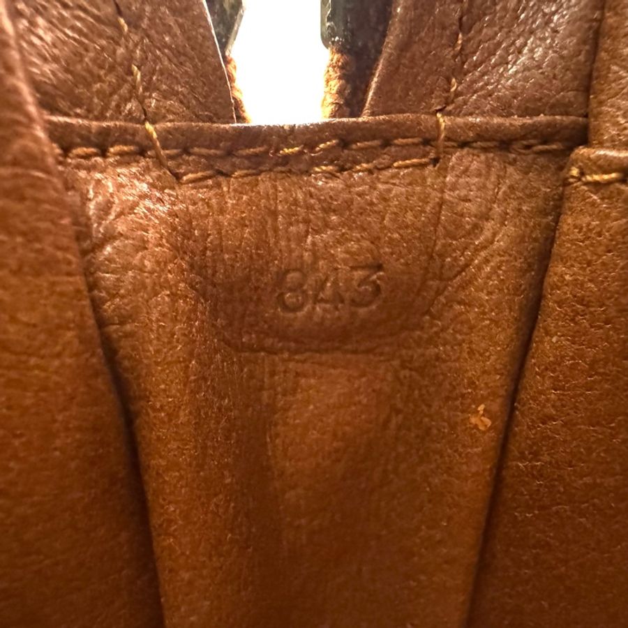 【赫蒂國際精品】 Louis Vuitton 路易威登 紅皮老花方形斜背包 vintage-10