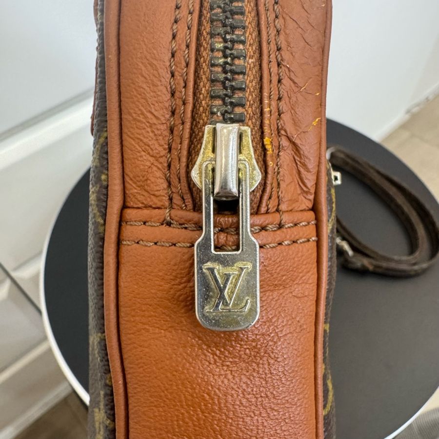 【赫蒂國際精品】 Louis Vuitton 路易威登 紅皮老花方形斜背包 vintage-19