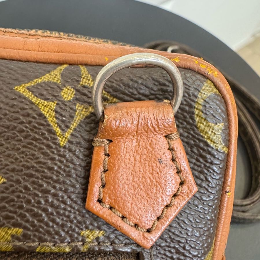 【赫蒂國際精品】 Louis Vuitton 路易威登 紅皮老花方形斜背包 vintage-21