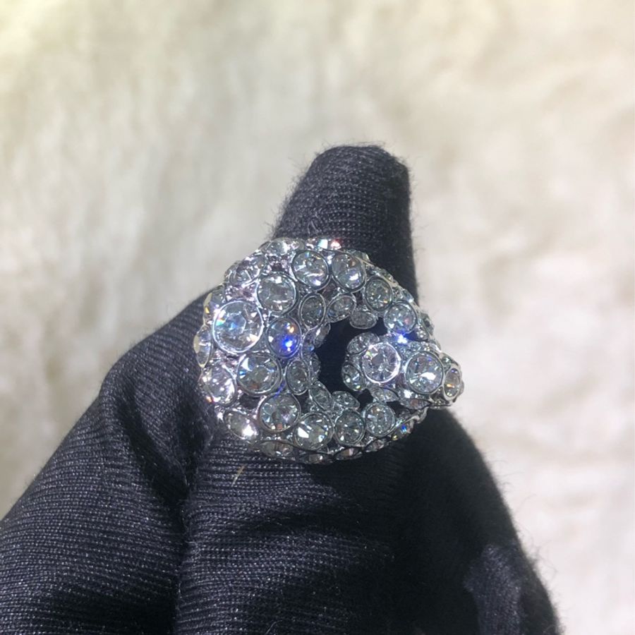 Swarovski 司華洛世奇 銀色水鑽戒指 XB367-1