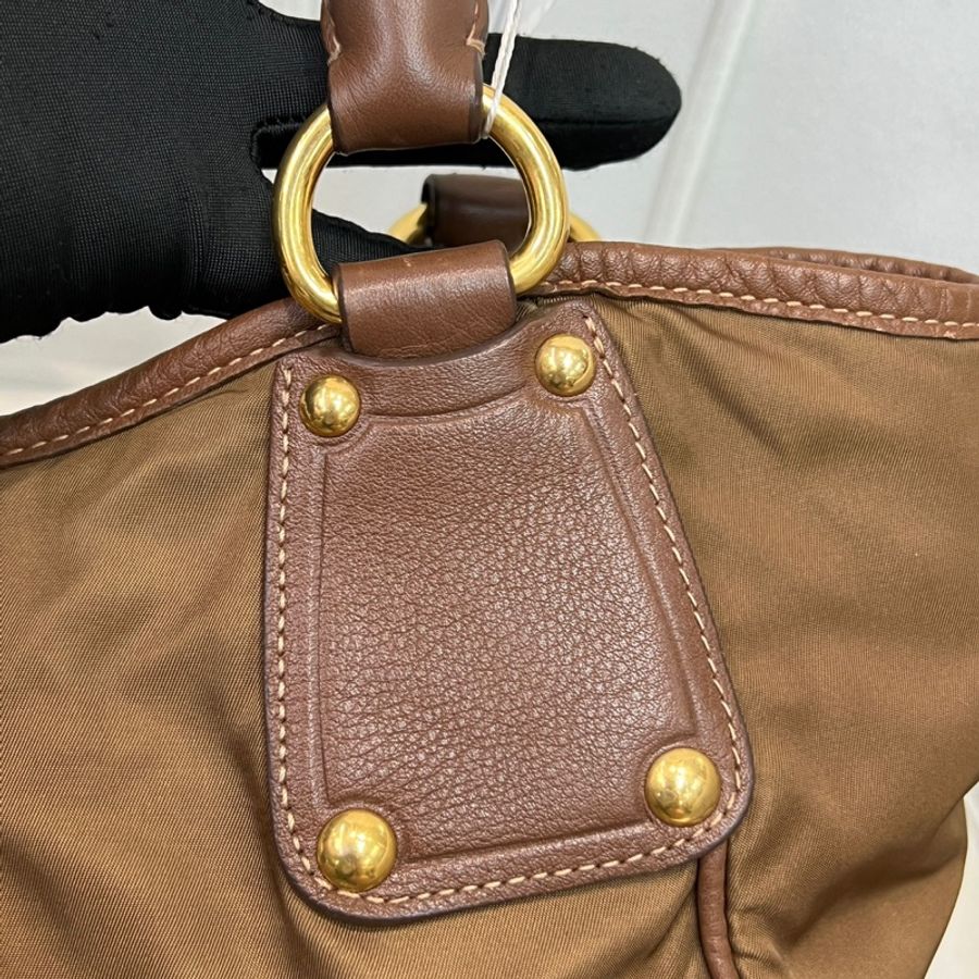 Prada 啡色降落傘手提袋 XA276-14