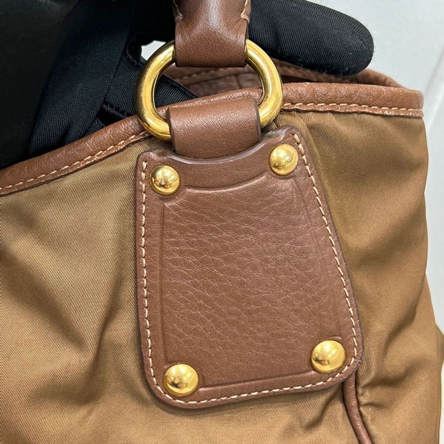 Prada 啡色降落傘手提袋 XA276-16