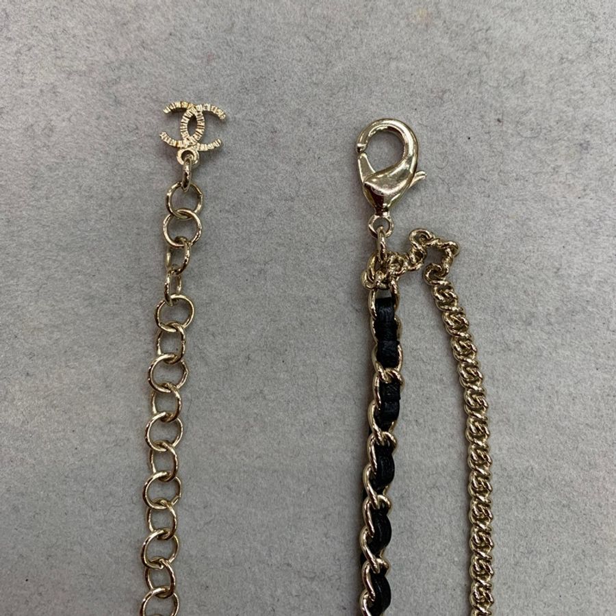 CHANEL 珍珠雙層 皮穿鏈 閃石雙C logo項鏈 X950-4