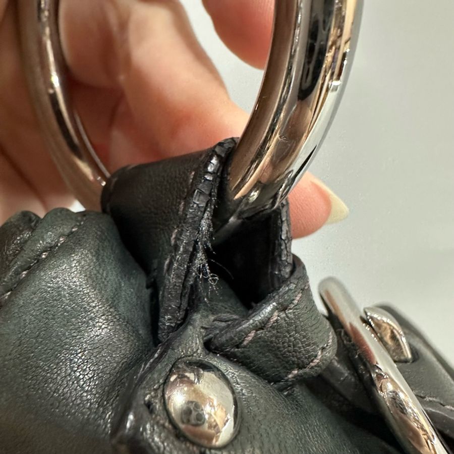 prada BR4586 黑色牛皮迷彩銀釦肩背包-21