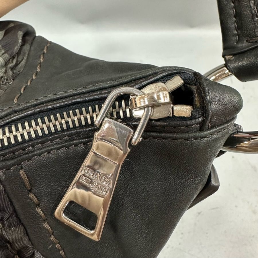 prada BR4586 黑色牛皮迷彩銀釦肩背包-24