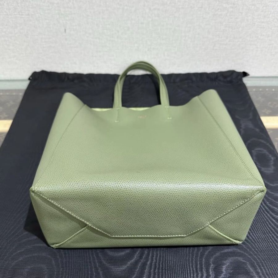 CELINE 綠色金扣水桶tote手提斜背包22*28*9 98新配件:盒子塵袋-3