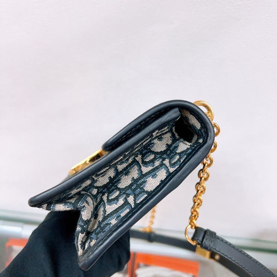 Dior 30 montaigne east west 藍色老花蒙田鏈條包-6