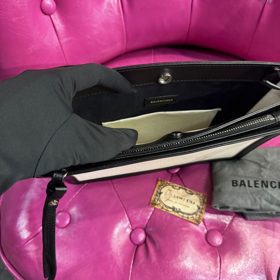 巴黎世家Balenciaga帆布拼皮斜背包/王吉娜古董精品-8