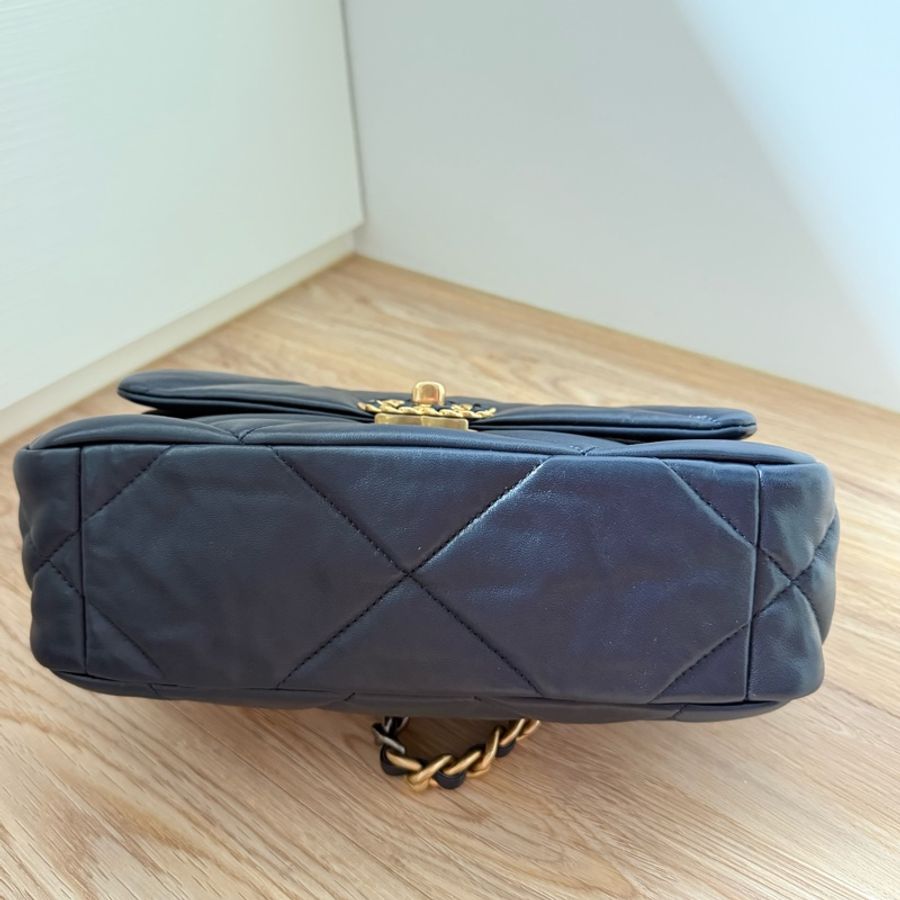CHANEL 19 口蓋包 菱格紋 手提 肩背包 深藍19包 26CM 原廠盒子/防塵袋-8