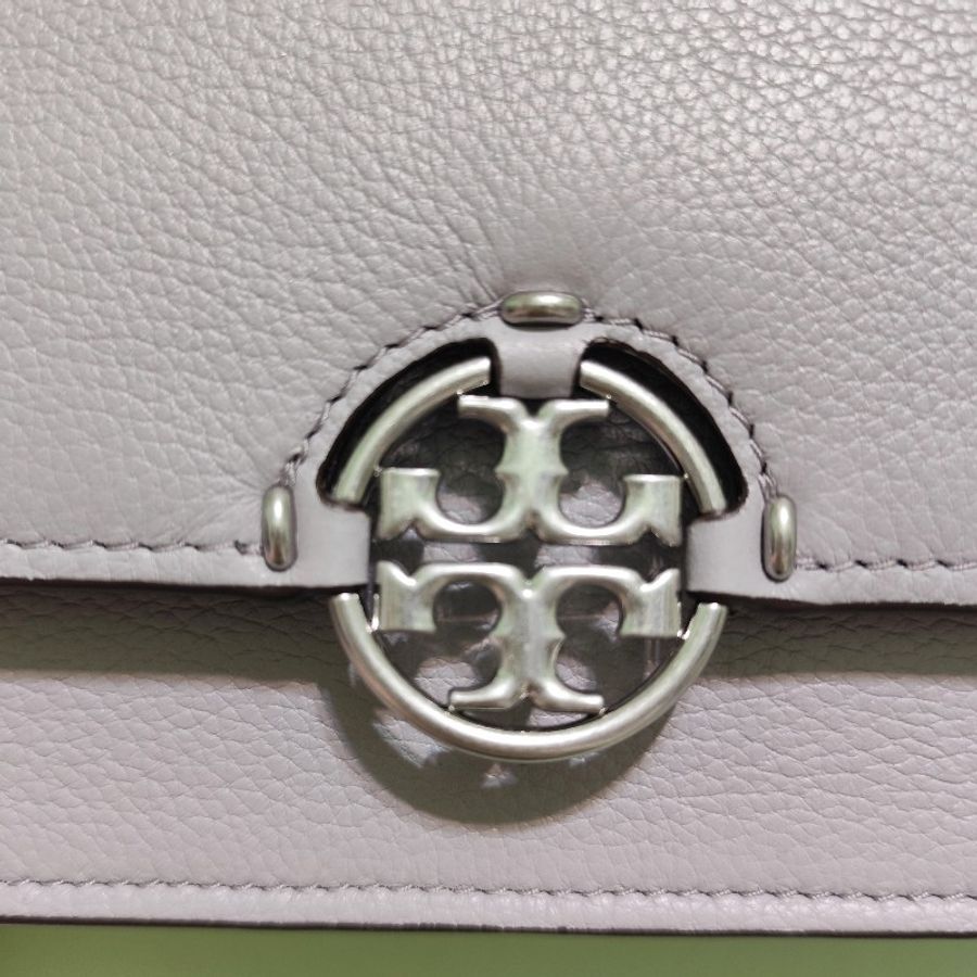 TB Toryburch MILLER 專櫃款 可拆帶皮革手拿/斜背包(淺灰)小款 全新(不可議)-10