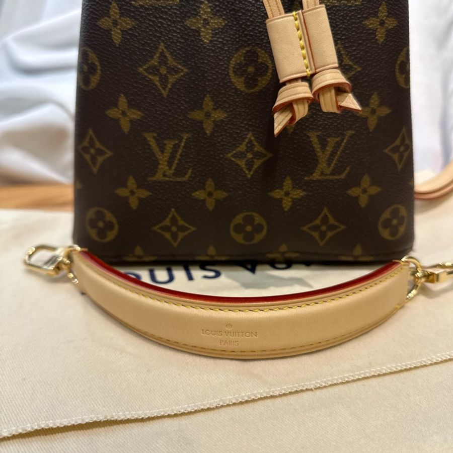 LV NEONOE BB-18
