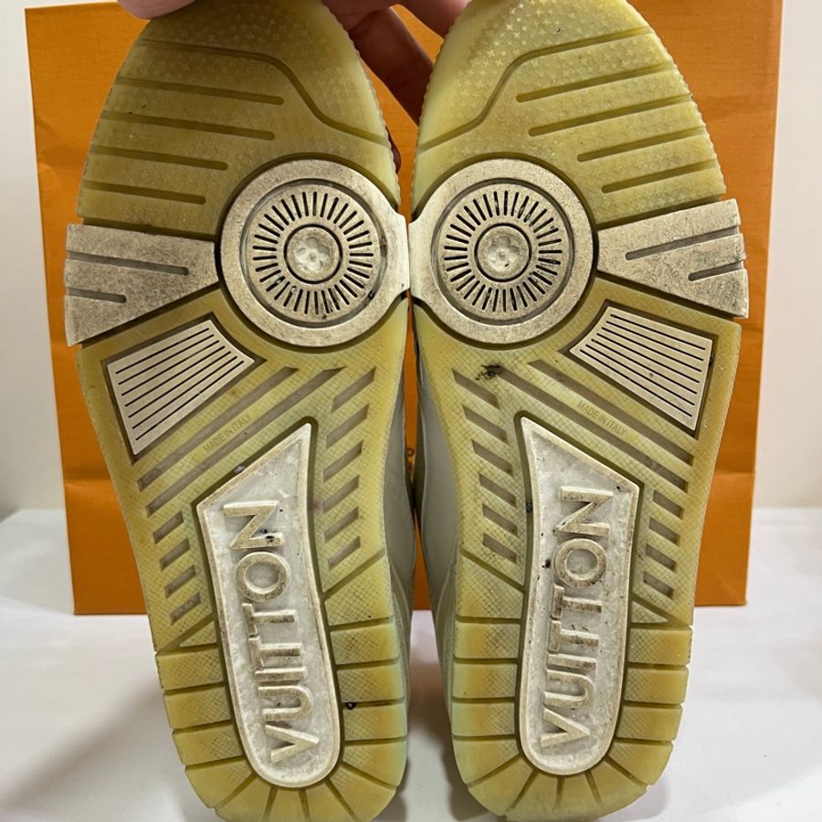 LV trainer 白色水泥灰 UK9-5