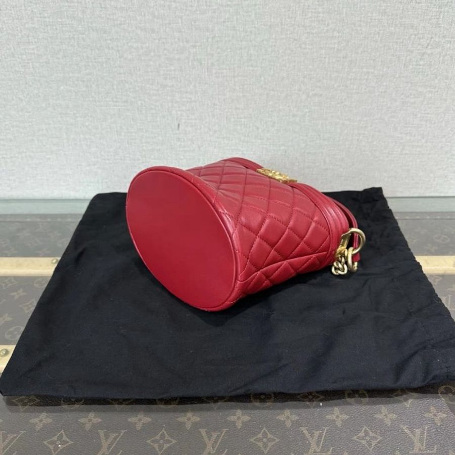 CHANEL 紅金Leboy水桶手提斜背包17*15*13 98新配件塵袋保卡-4