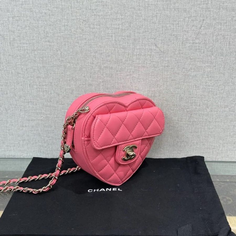 CHANEL 粉金愛心菱格紋肩背斜背包13*12*5 99新 配件盒子塵袋保卡-1