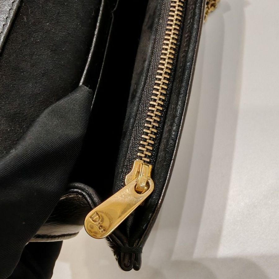 Dior addict wallet on chain-16