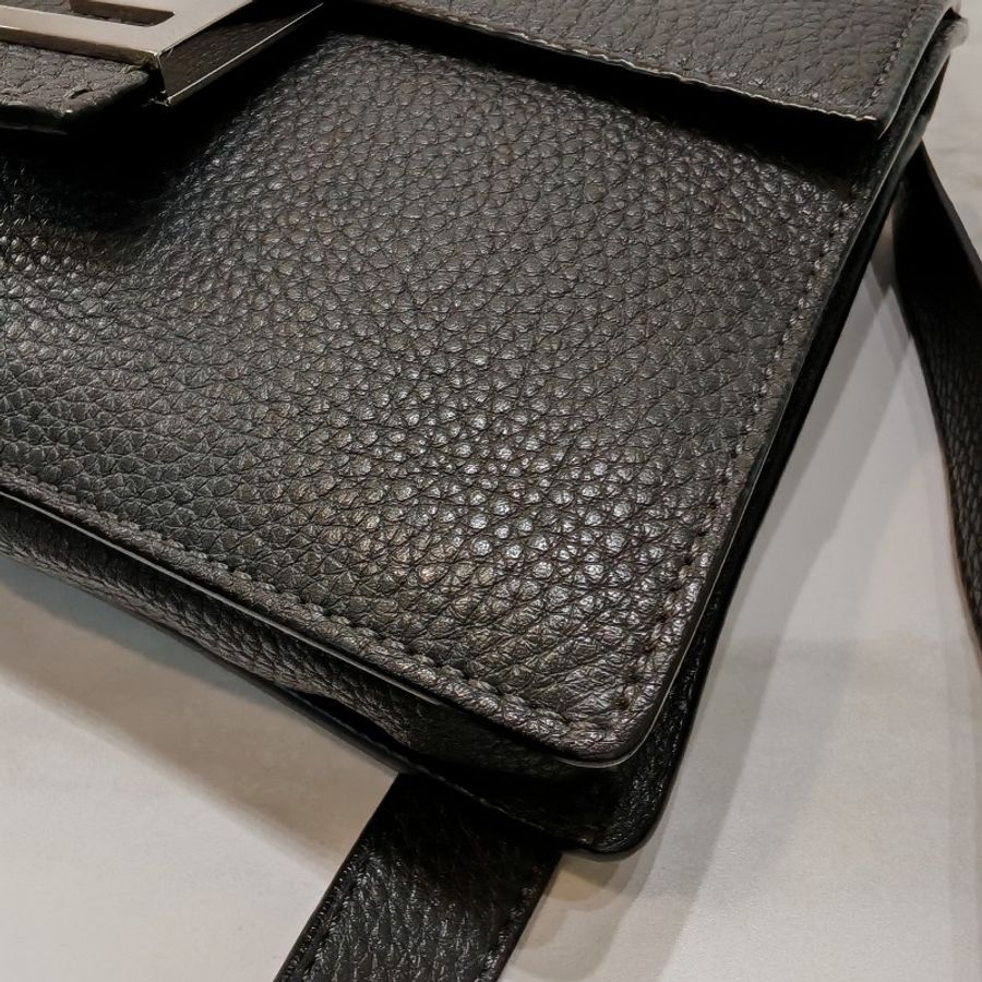 Fendi Baguette-11