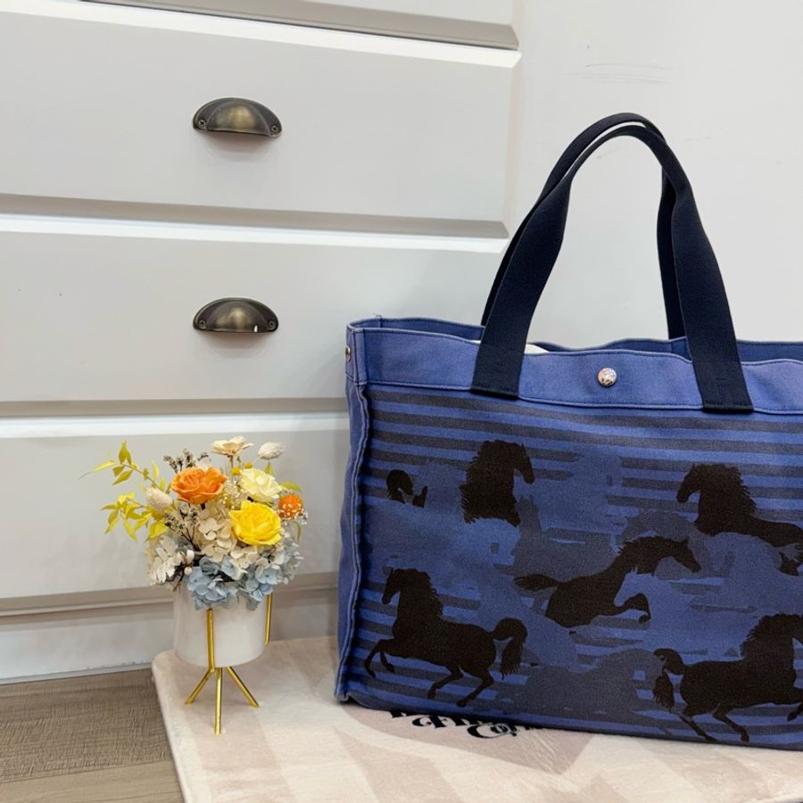 Hermès Cavalcadour Étriers 藍色馬圖帆布托特包-1