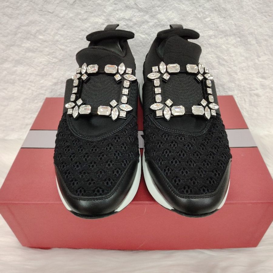 Roger Vivier 黑色鑽扣 運動鞋 38碼-1