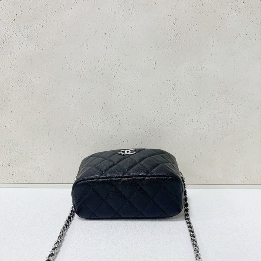 Chanel 黑銀星星水鑽飯盒包-4