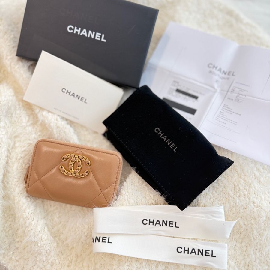 CHANEL 19 晶片款 全新可送禮 拉鍊卡包 泰奶色/深奶茶色 卡包 零錢包-12