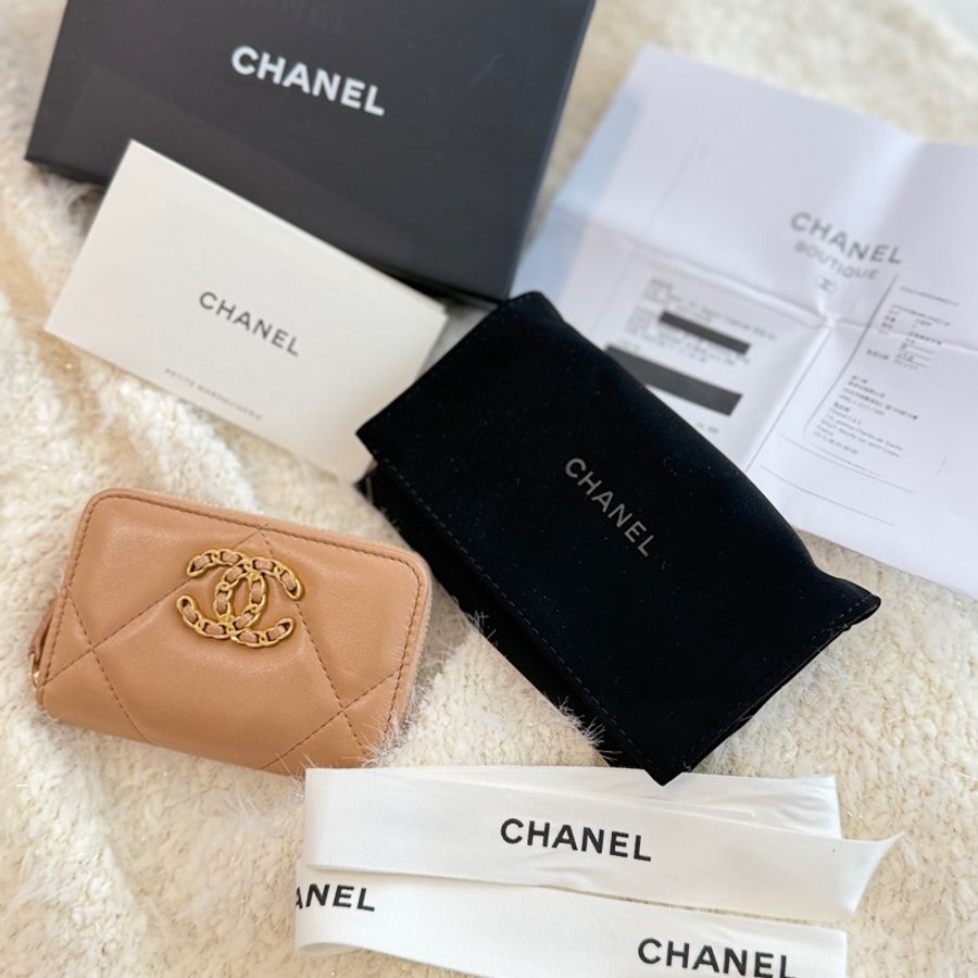 CHANEL 19 晶片款 全新可送禮 拉鍊卡包 泰奶色/深奶茶色 卡包 零錢包-0