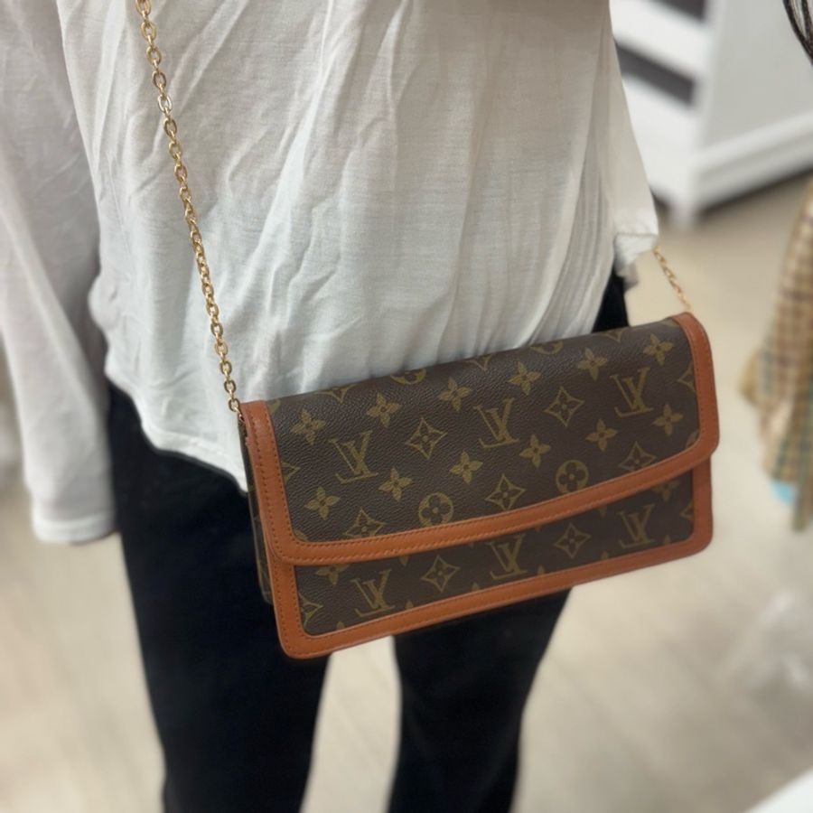 Louis Vuitton 經典老花紅皮手拿包-3