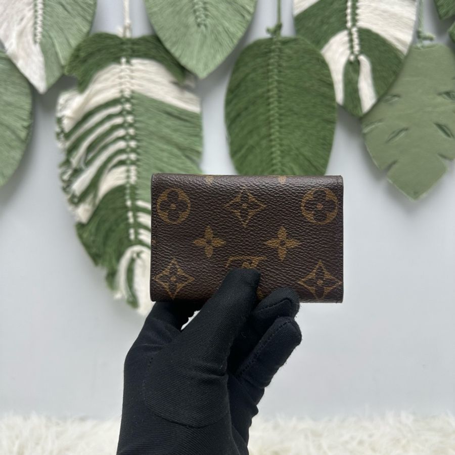 LV 經典老花金扣鑰匙包-3