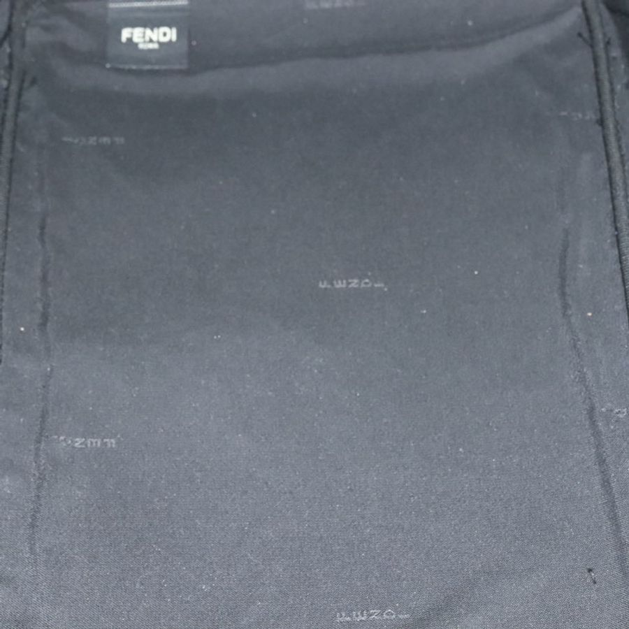 【日本直送】FENDI Zucca帆布手拿包 暢貨中心 黑色 灰色 正品 131527-9