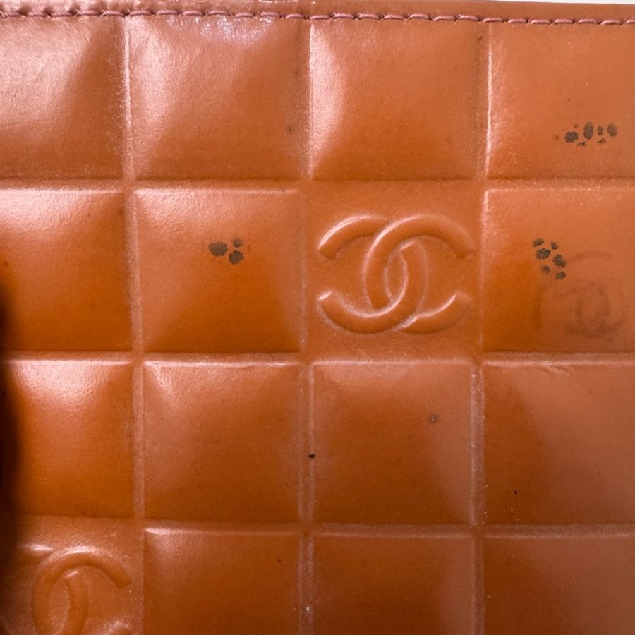 Chanel Chocolate Bar 橘色巧克力格手拿包-21