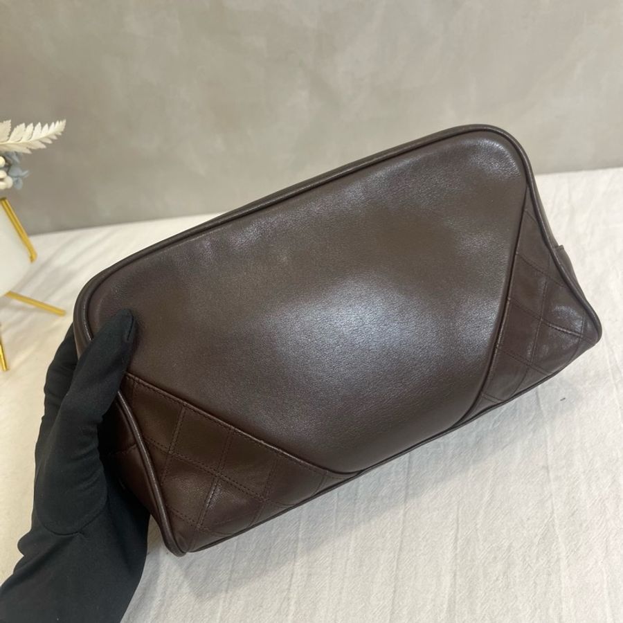 CHANEL 復古魚子醬皮革化妝包-5