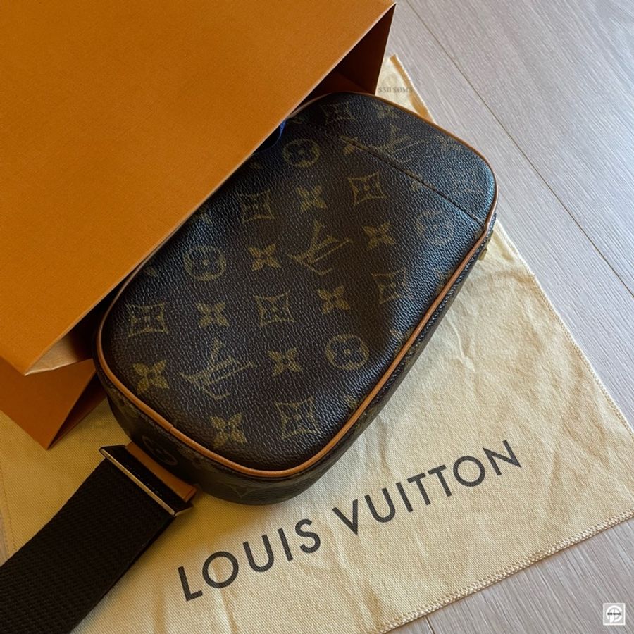 LV Louis Vuitton Monogram 腰包M51870-2