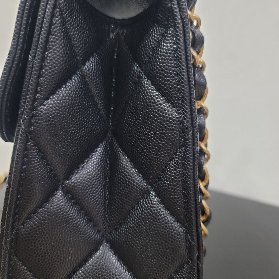 Chanel 全新晶片款稀有雕刻紋手提肩背兩用包-9