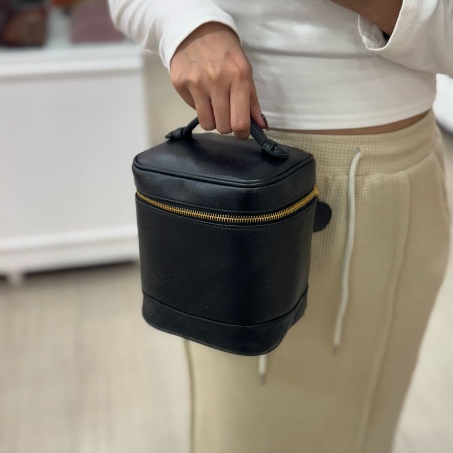 Chanel 小羊皮化妝箱-3