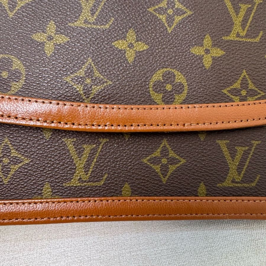 Louis Vuitton 老花紅皮手拿包-18